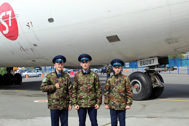 ту 134- (12)